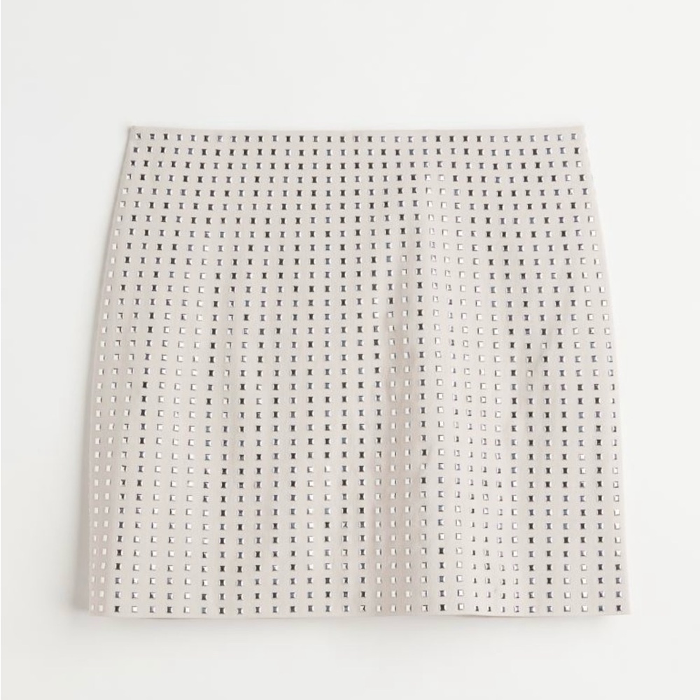 NWT H&M studded short skirt